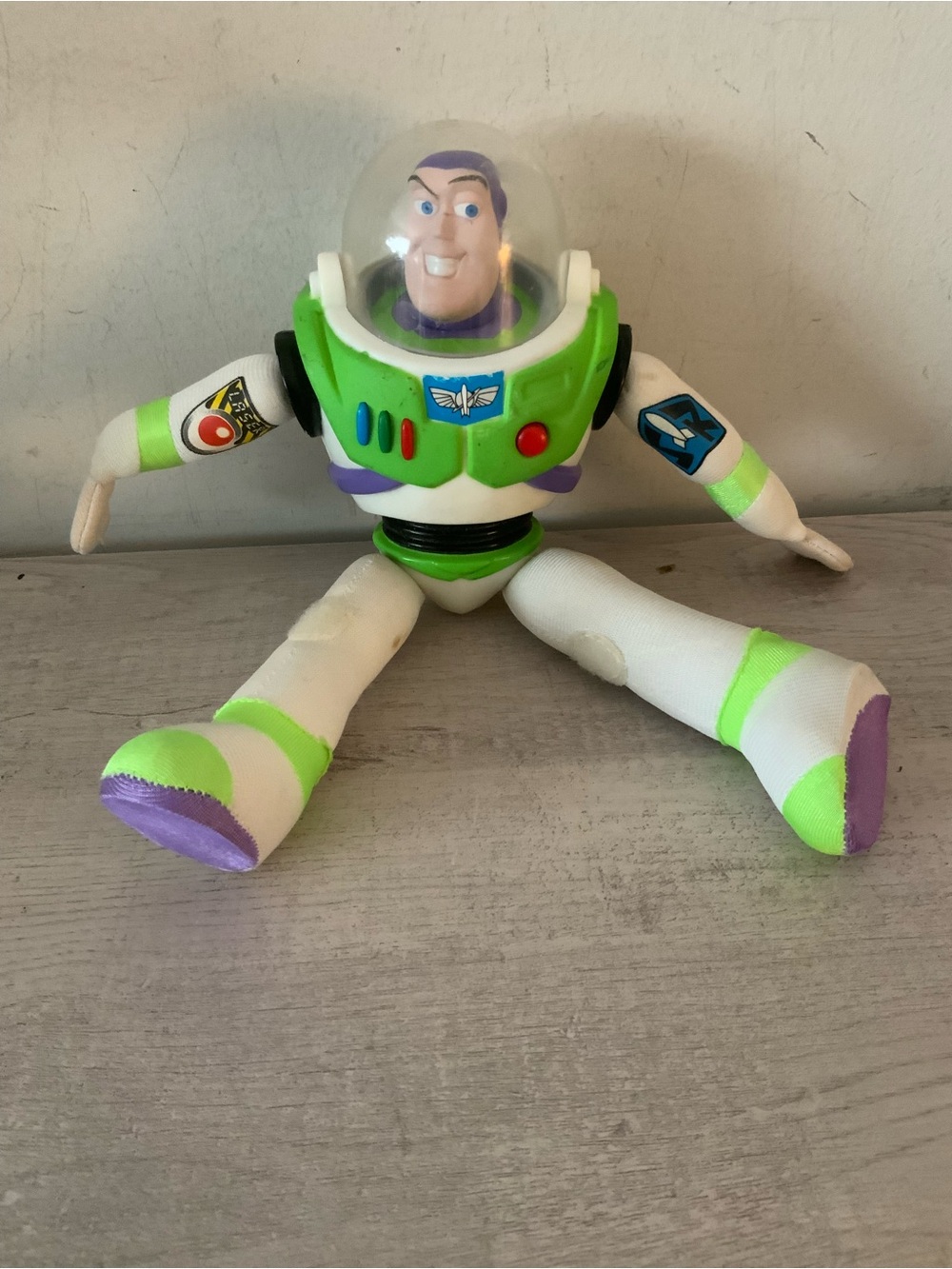 BUZZ LIGHTYEAR TOY STORY TALKING BUZZ DISNEY 1995